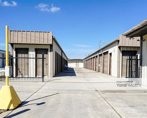 Source URL: https://cdnsc.rentcafe.com/dmslivecafe/3/1692910/1692910-1-2.jpg?width=-1&height=385&quality=80