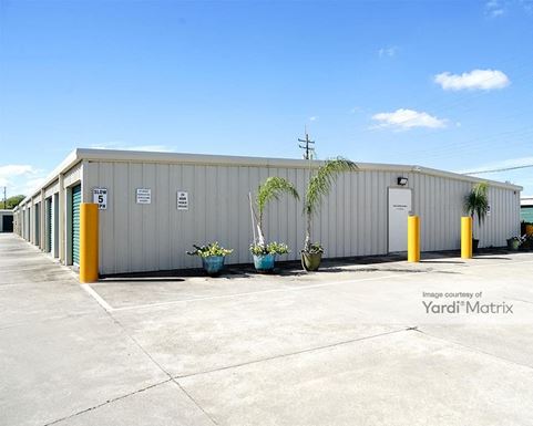 Source URL: https://cdnsc.rentcafe.com/dmslivecafe/3/1692911/1692911-1-6.jpg?width=-1&height=385&quality=80