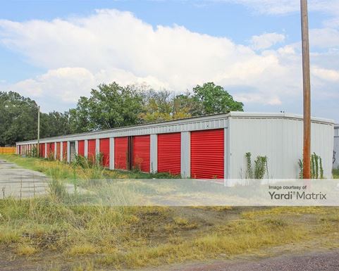 Source URL: https://cdnsc.rentcafe.com/dmslivecafe/3/1692915/1692915-1-5.jpg?width=-1&height=385&quality=80