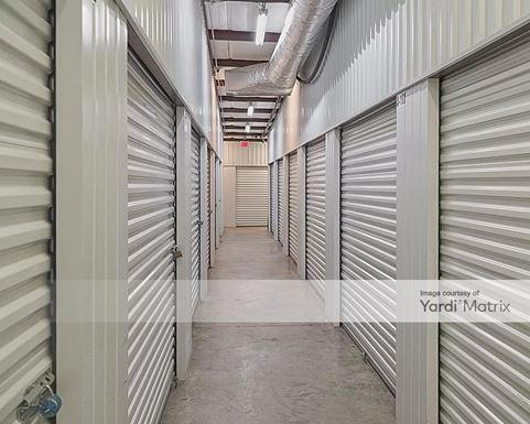 Source URL: https://cdnsc.rentcafe.com/dmslivecafe/3/1692919/1692919-1-2.jpg?width=-1&height=385&quality=80