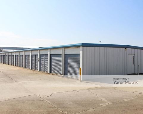 Source URL: https://cdnsc.rentcafe.com/dmslivecafe/3/1692935/1692935-1-3.jpg?width=-1&height=385&quality=80