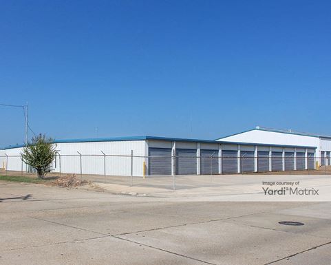 Source URL: https://cdnsc.rentcafe.com/dmslivecafe/3/1692935/1692935-1-6.jpg?width=-1&height=385&quality=80