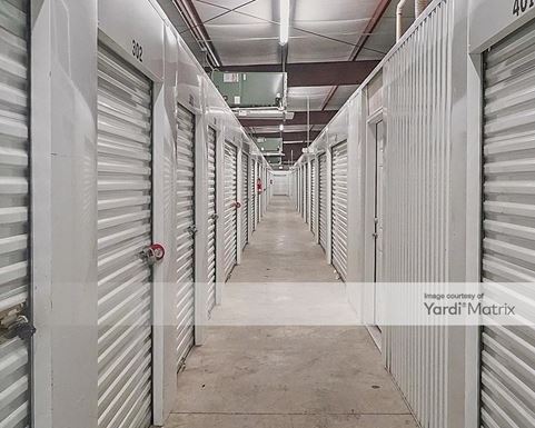 Source URL: https://cdnsc.rentcafe.com/dmslivecafe/3/1692958/1692958-1-4.jpg?width=-1&height=385&quality=80