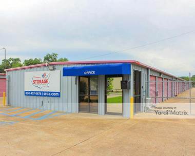 Storage Units for Rent available at 600 Veterans Drive, Alexandria, LA 71303