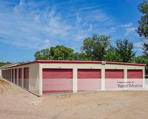 Source URL: https://cdnsc.rentcafe.com/dmslivecafe/3/1692975/1692975-1-4.jpg?width=-1&height=385&quality=80