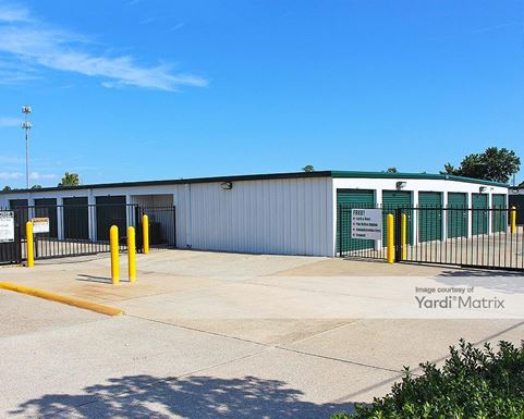 Source URL: https://cdnsc.rentcafe.com/dmslivecafe/3/1692977/1692977-1-2.jpg?width=-1&height=385&quality=80