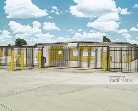 Source URL: https://cdnsc.rentcafe.com/dmslivecafe/3/1692987/1692987-1-2.jpg?width=-1&height=385&quality=80