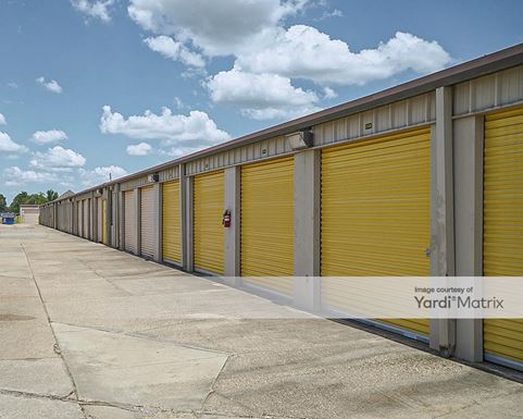 Source URL: https://cdnsc.rentcafe.com/dmslivecafe/3/1692987/1692987-1-3.jpg?width=-1&height=385&quality=80