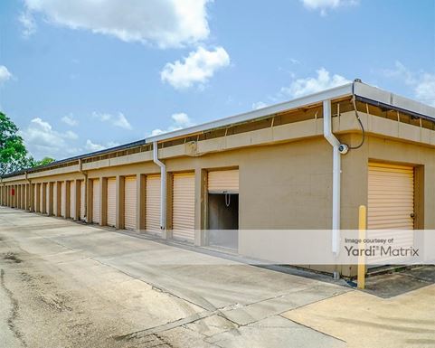 Source URL: https://cdnsc.rentcafe.com/dmslivecafe/3/1692994/1692994-1-3.jpg?width=-1&height=385&quality=80