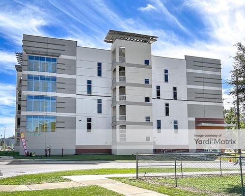 Source URL: https://cdnsc.rentcafe.com/dmslivecafe/3/1693043/1693043-1-3.jpg?width=-1&height=385&quality=80