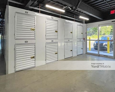 Source URL: https://cdnsc.rentcafe.com/dmslivecafe/3/1693066/1693066-1-4.jpg?width=-1&height=385&quality=80