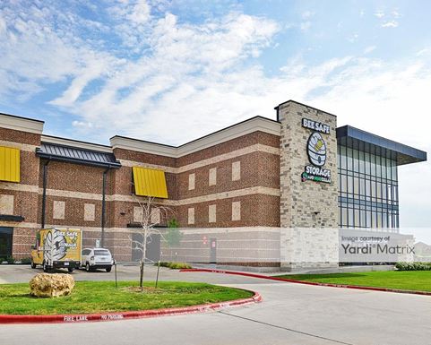 Source URL: https://cdnsc.rentcafe.com/dmslivecafe/3/1693070/1693070-1-3.jpg?width=-1&height=385&quality=80