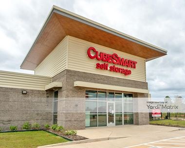 Storage Units for Rent available at 1420 League Line Road, Conroe, TX 77304