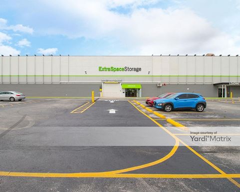 Source URL: https://cdnsc.rentcafe.com/dmslivecafe/3/1693109/1693109-1-3.jpg?width=-1&height=385&quality=80