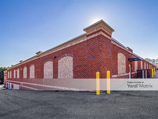 Source URL: https://cdnsc.rentcafe.com/dmslivecafe/3/1693118/1693118-1-3.jpg?width=-1&height=385&quality=80