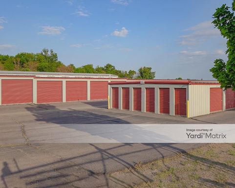 Source URL: https://cdnsc.rentcafe.com/dmslivecafe/3/1693155/1693155-1-2.jpg?width=-1&height=385&quality=80