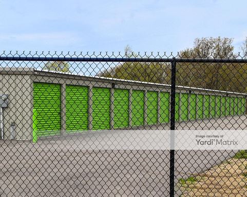 Source URL: https://cdnsc.rentcafe.com/dmslivecafe/3/1693192/1693192-1-3.jpg?width=-1&height=385&quality=80