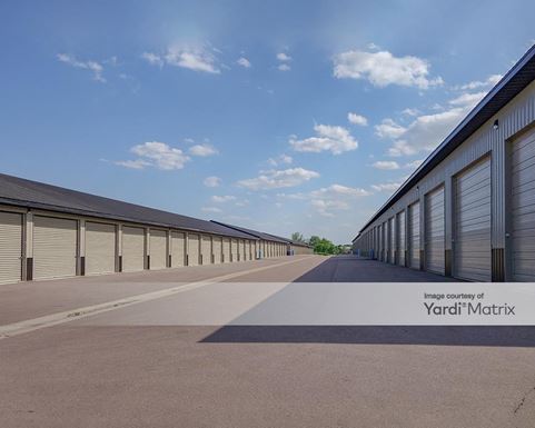 Source URL: https://cdnsc.rentcafe.com/dmslivecafe/3/1693221/1693221-1-4.jpg?width=-1&height=385&quality=80