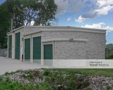 Storage Units for Rent available at 3000 Gateway Drive, Carlisle, IA 50047
