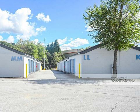 Source URL: https://cdnsc.rentcafe.com/dmslivecafe/3/1717426/1717426-1-3.jpg?width=-1&height=385&quality=80