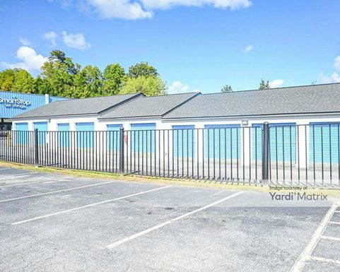 Source URL: https://cdnsc.rentcafe.com/dmslivecafe/3/1717426/1717426-1-4.jpg?width=-1&height=385&quality=80