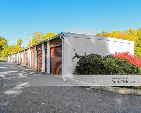 Source URL: https://cdnsc.rentcafe.com/dmslivecafe/3/1717434/1717434-1-5.jpg?width=-1&height=385&quality=80