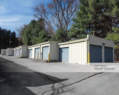 Source URL: https://cdnsc.rentcafe.com/dmslivecafe/3/1717438/1717438-1-5.jpg?width=-1&height=385&quality=80