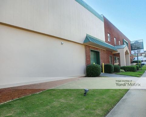 Source URL: https://cdnsc.rentcafe.com/dmslivecafe/3/1717440/1717440-1-3.jpg?width=-1&height=385&quality=80