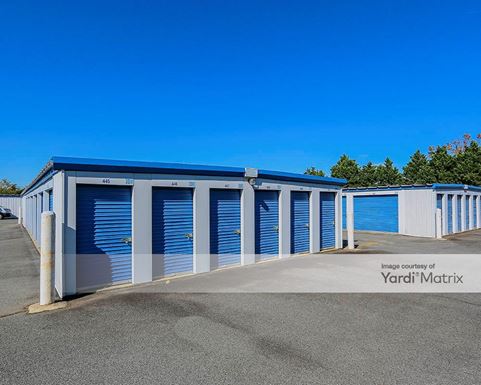 Source URL: https://cdnsc.rentcafe.com/dmslivecafe/3/1717442/1717442-1-3.jpg?width=-1&height=385&quality=80