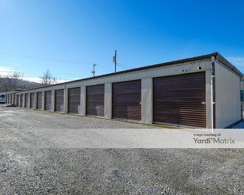 Source URL: https://cdnsc.rentcafe.com/dmslivecafe/3/1717445/1717445-1-5.jpg?width=-1&height=385&quality=80