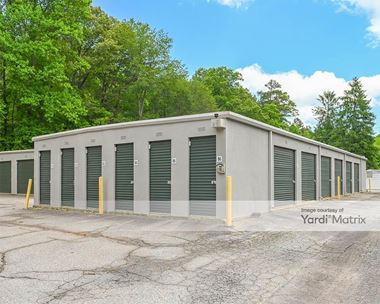 Storage Units for Rent available at 1402 Brevard Road, Asheville, NC 28806
