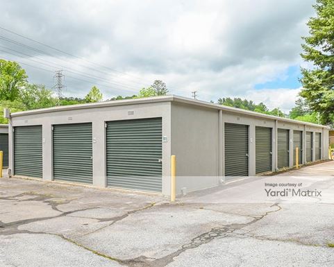 Source URL: https://cdnsc.rentcafe.com/dmslivecafe/3/1717449/1717449-1-3.jpg?width=-1&height=385&quality=80