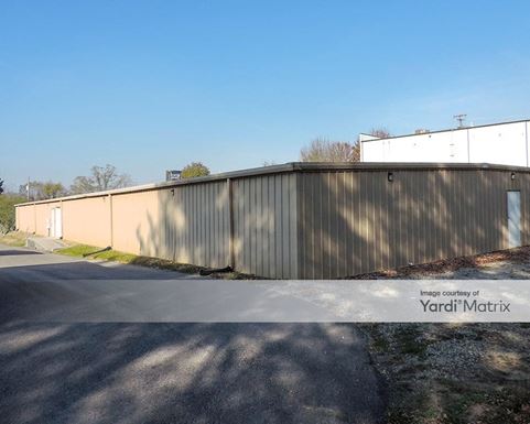 Source URL: https://cdnsc.rentcafe.com/dmslivecafe/3/1717451/1717451-1-4.jpg?width=-1&height=385&quality=80