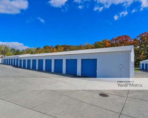 Source URL: https://cdnsc.rentcafe.com/dmslivecafe/3/1717452/1717452-1-3.jpg?width=-1&height=385&quality=80