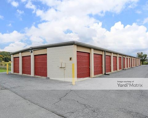 Source URL: https://cdnsc.rentcafe.com/dmslivecafe/3/1717454/1717454-1-3.jpg?width=-1&height=385&quality=80