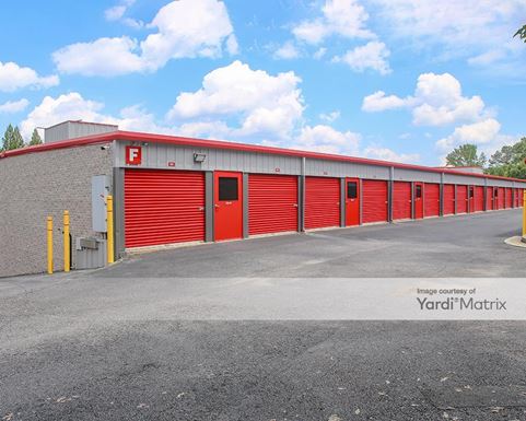 Source URL: https://cdnsc.rentcafe.com/dmslivecafe/3/1717467/1717467-1-3.jpg?width=-1&height=385&quality=80