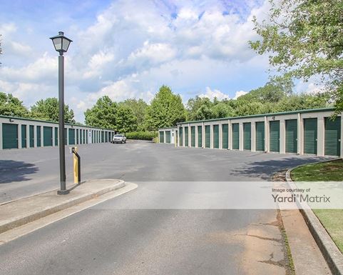 Source URL: https://cdnsc.rentcafe.com/dmslivecafe/3/1717473/1717473-1-3.jpg?width=-1&height=385&quality=80