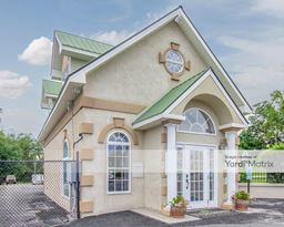 Image for StoreHouse Self Storage - 2720 Chimney Rock Road, Hendersonville, NC