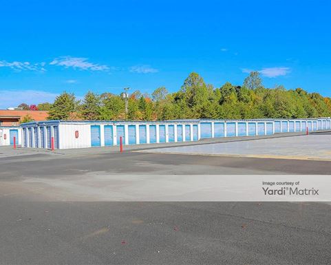 Source URL: https://cdnsc.rentcafe.com/dmslivecafe/3/1717488/1717488-1-3.jpg?width=-1&height=385&quality=80