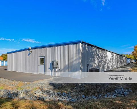 Source URL: https://cdnsc.rentcafe.com/dmslivecafe/3/1717488/1717488-1-4.jpg?width=-1&height=385&quality=80