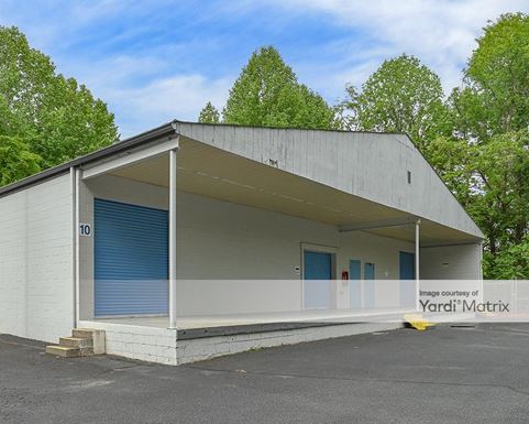 Source URL: https://cdnsc.rentcafe.com/dmslivecafe/3/1717518/1717518-1-2.jpg?width=-1&height=385&quality=80