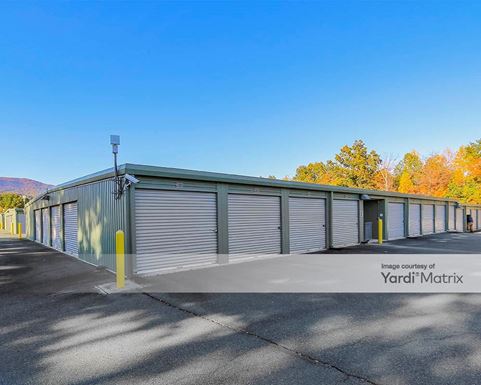 Source URL: https://cdnsc.rentcafe.com/dmslivecafe/3/1717526/1717526-1-4.jpg?width=-1&height=385&quality=80