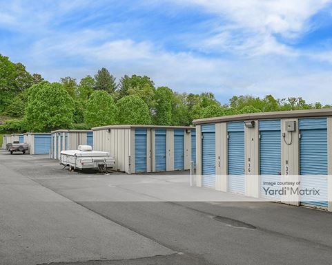 Source URL: https://cdnsc.rentcafe.com/dmslivecafe/3/1717536/1717536-1-5.jpg?width=-1&height=385&quality=80