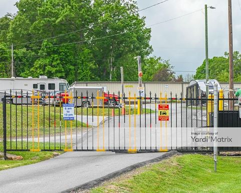 Source URL: https://cdnsc.rentcafe.com/dmslivecafe/3/1717540/1717540-1-1.jpg?width=-1&height=385&quality=80