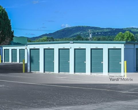 Source URL: https://cdnsc.rentcafe.com/dmslivecafe/3/1717542/1717542-1-3.jpg?width=-1&height=385&quality=80