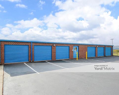 Source URL: https://cdnsc.rentcafe.com/dmslivecafe/3/1717552/1717552-1-2.jpg?width=-1&height=385&quality=80