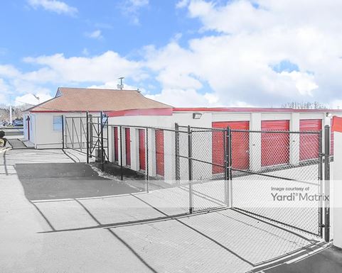 Source URL: https://cdnsc.rentcafe.com/dmslivecafe/3/1717556/1717556-1-4.jpg?width=-1&height=385&quality=80