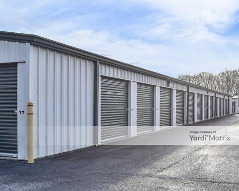 Source URL: https://cdnsc.rentcafe.com/dmslivecafe/3/1717569/1717569-1-4.jpg?width=-1&height=385&quality=80