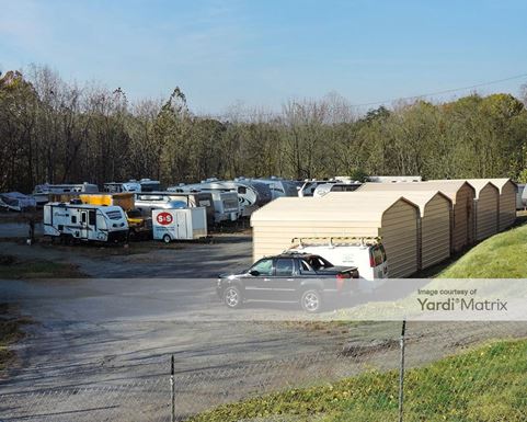 Source URL: https://cdnsc.rentcafe.com/dmslivecafe/3/1717575/1717575-1-4.jpg?width=-1&height=385&quality=80