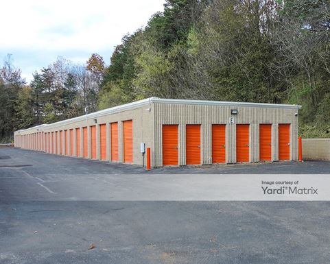 Source URL: https://cdnsc.rentcafe.com/dmslivecafe/3/1717586/1717586-1-5.jpg?width=-1&height=385&quality=80